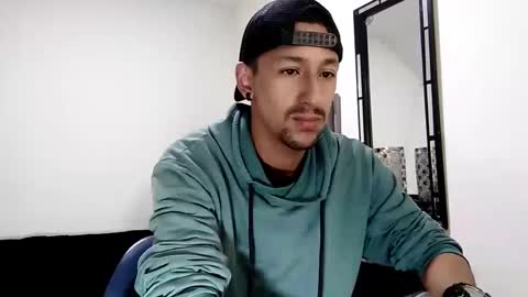 karim online show from December 17, 10:55 am