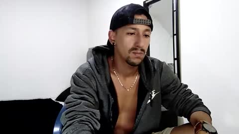 karim online show from January 13, 3:34 am