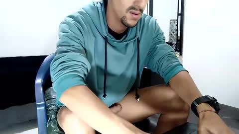 karim online show from January 15, 6:12 am