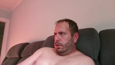 guynaked105 online show from September 30, 12:10 pm