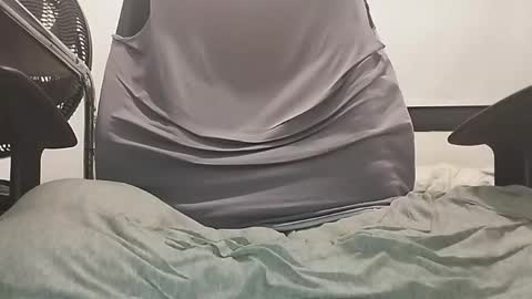 guyynextdoor online show from May 2, 4:28 am