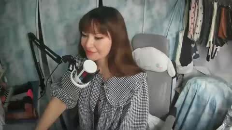 gvieangelic online show from December 7, 9:11 pm