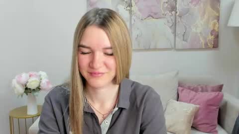 gwensmitt online show from June 13, 10:08 pm