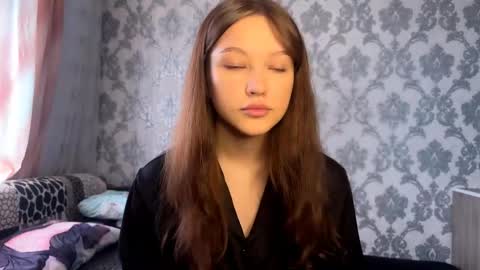 Nika Kova online show from June 2, 7:10 am