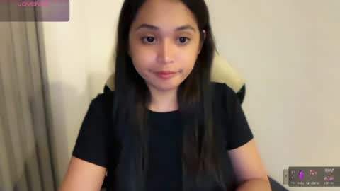 Gwyn online show from July 27, 2:57 pm