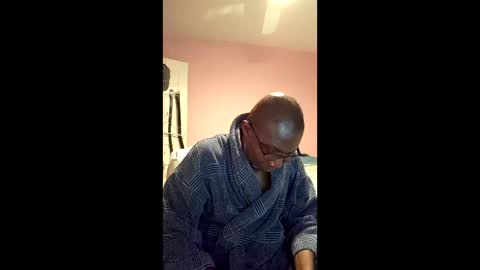 Snapshot of gyesaw1970 chatting on December 16, 6:51 am gyesaw1970 online show from December 16, 6:51 am