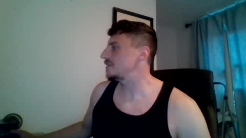 Snapshot of gymbro1986 chatting on July 28, 2:35 pm gymbro1986 online show from July 28, 2:35 pm