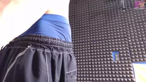 Gymbro42 online show from July 11, 3:59 pm