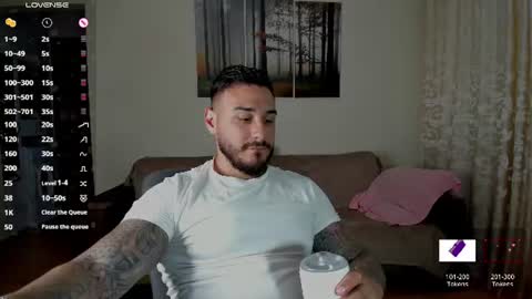 Snapshot of gymdominus chatting on June 18, 12:20 pm gymdominus online show from June 18, 12:20 pm