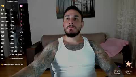Snapshot of gymdominus chatting on July 28, 10:21 am gymdominus online show from July 28, 10:21 am