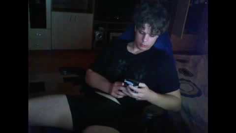 gymguy0505 online show from February 3, 1:27 pm