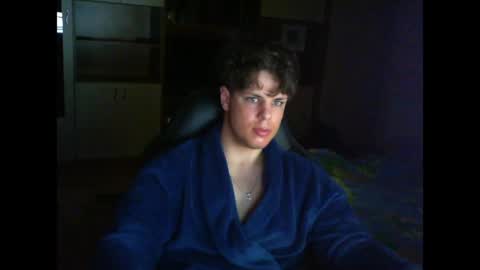 gymguy0505 online show from March 22, 10:57 pm