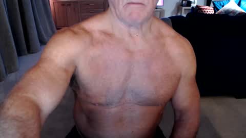 Gymguy online show from January 30, 6:43 pm