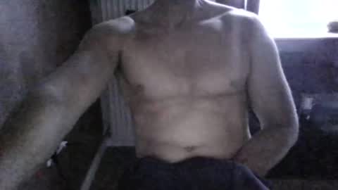 gymxxx_ online show from April 9, 5:40 pm