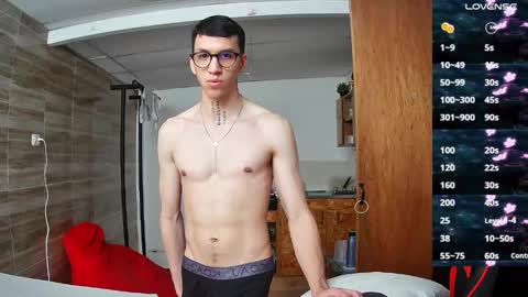 Snapshot of gyo_____ chatting on October 14, 12:50 pm gyo online show from October 14, 12:50 pm