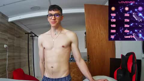 Snapshot of gyo_____ chatting on November 8, 7:12 pm gyo online show from November 8, 7:12 pm