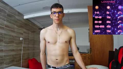 Snapshot of gyo_____ chatting on November 9, 6:17 pm gyo online show from November 9, 6:17 pm