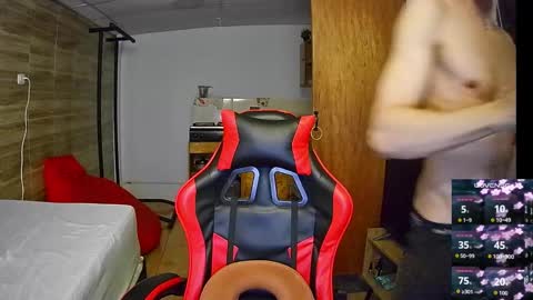 Snapshot of gyo_____ chatting on November 21, 11:20 am gyo online show from November 21, 11:20 am