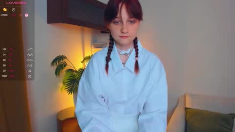 Snapshot of h0lyangel chatting on September 14, 6:51 pm Kelly Lilly online show from September 14, 6:51 pm