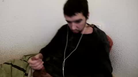 Snapshot of h1dden_reality chatting on February 19, 2:33 am h1dden_reality online show from February 19, 2:33 am