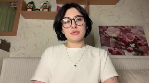 Helga online show from October 27, 5:06 pm