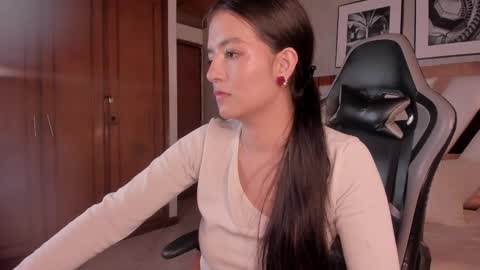 Snapshot of haathorx chatting on October 7, 11:02 pm haathorx online show from October 7, 11:02 pm