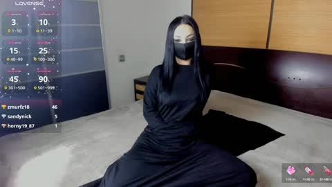 Linda online show from December 23, 2:56 am
