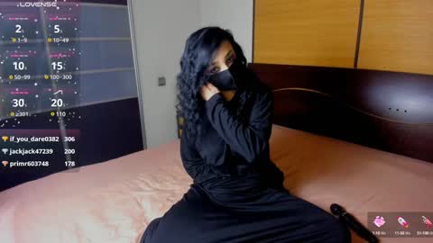 Linda online show from January 18, 2:44 pm