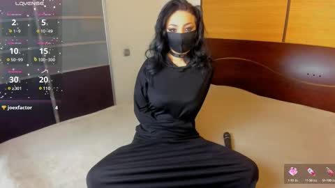 Linda online show from March 5, 2:25 am