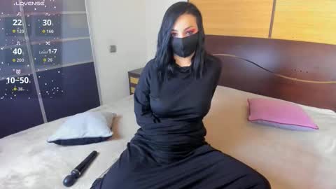 Linda online show from September 14, 3:16 am