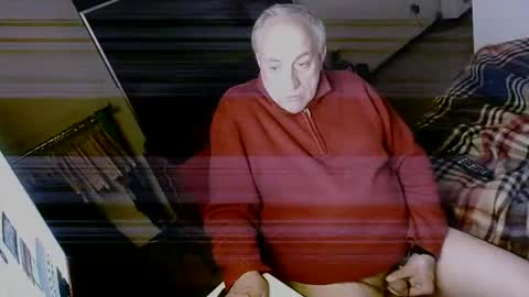 Snapshot of hacknoob62 chatting on January 18, 8:40 pm hacknoob62 online show from January 18, 8:40 pm