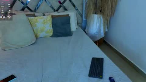 Snapshot of hada_sins chatting on June 12, 4:33 am Hada sins online show from June 12, 4:33 am