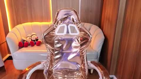 hadda_crazy_b online show from March 11, 3:23 am