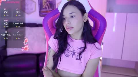 Snapshot of hade_collinss chatting on January 14, 6:28 pm Hade online show from January 14, 6:28 pm
