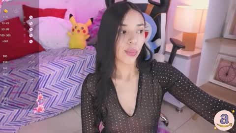 Snapshot of hade_collinss chatting on February 28, 7:35 pm Hade online show from February 28, 7:35 pm