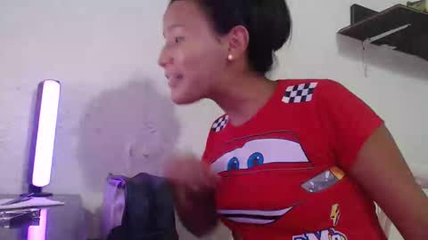 Snapshot of hadesmit1 chatting on March 5, 1:56 am hadesmit1 online show from March 5, 1:56 am