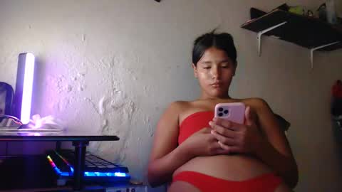 Snapshot of hadesmit1 chatting on March 6, 2:24 pm hadesmit1 online show from March 6, 2:24 pm