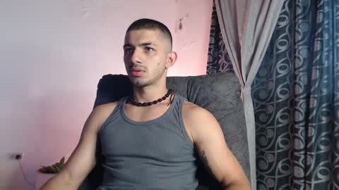 Snapshot of hadez_69 chatting on October 3, 12:35 pm HADEZ online show from October 3, 12:35 pm