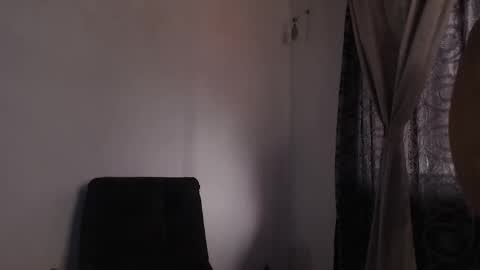 Snapshot of hadez_69 chatting on October 16, 1:56 pm HADEZ online show from October 16, 1:56 pm