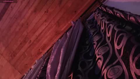 Snapshot of hadez_69 chatting on November 19, 11:27 pm HADEZ online show from November 19, 11:27 pm