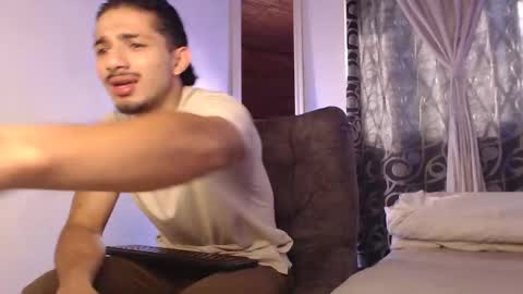Snapshot of hadez_69 chatting on April 24, 12:40 pm HADEZ online show from April 24, 12:40 pm