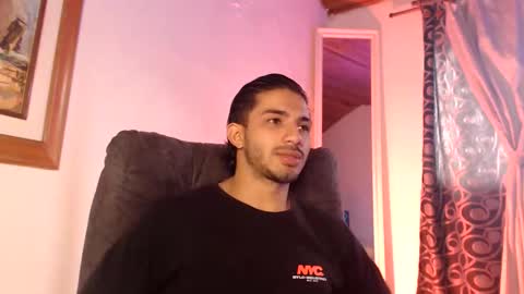 Snapshot of hadez_69 chatting on May 30, 2:47 pm HADEZ online show from May 30, 2:47 pm