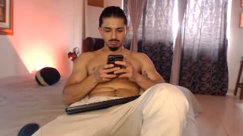 HADEZ online show from July 2, 5:41 pm