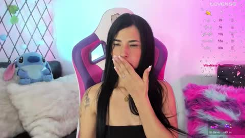 Hadid online show from October 9, 8:29 pm