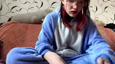May online show from June 15, 7:43 am