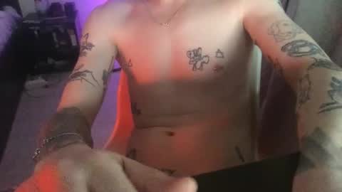 Snapshot of haildave6 chatting on February 16, 10:06 pm haildave6 online show from February 16, 10:06 pm