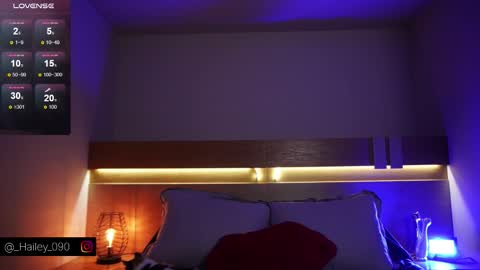 Hailey online show from March 4, 6:58 pm