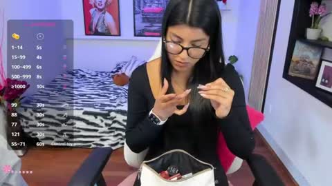 Hailey online show from July 28, 12:48 pm