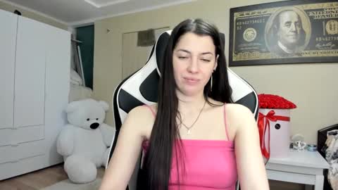 Snapshot of hailey_beauty chatting on January 28, 3:14 pm Sk pe Anya388109 online show from January 28, 3:14 pm