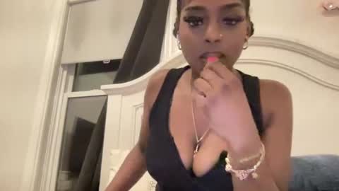 hailey online show from July 6, 3:36 am